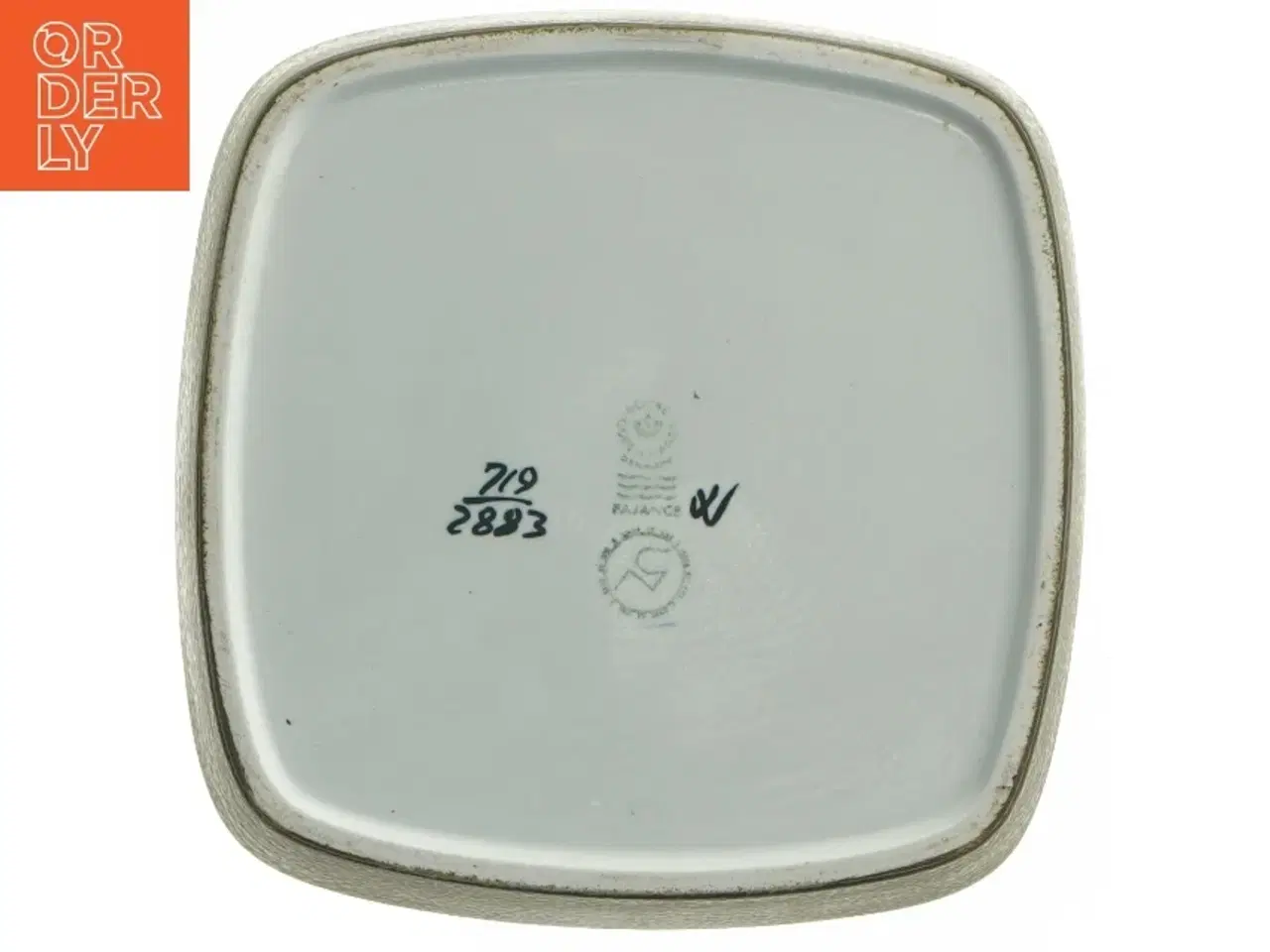 Billede 5 - Fajance fade fra Royal Copenhagen (str. 10 cm. og 15 cm)