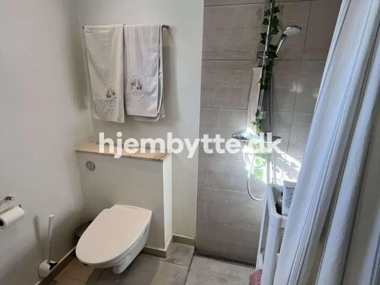 Billede 2 - Hjembytte - StoreValbyvej