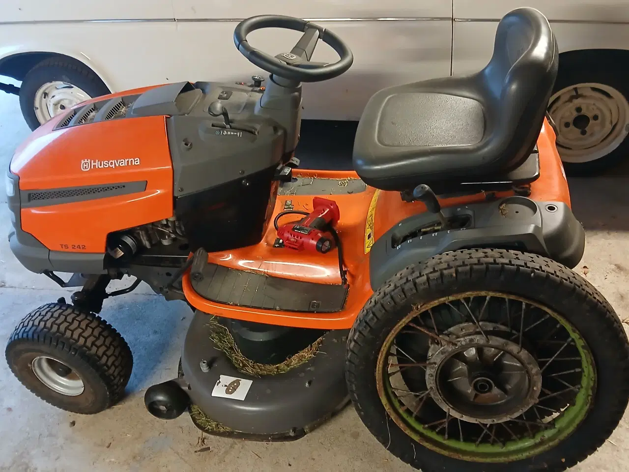 Billede 5 - Husqvarna st 242