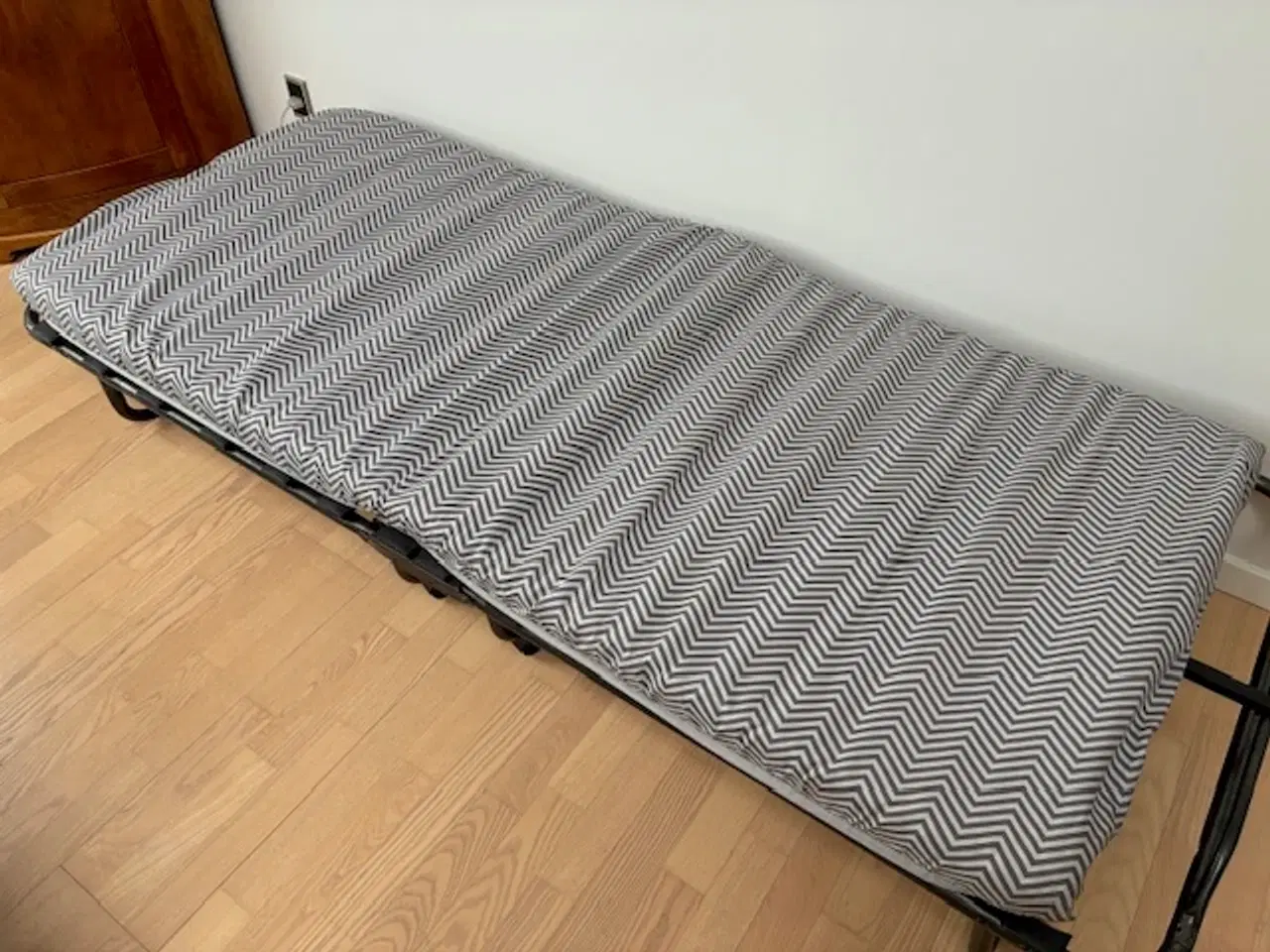 Billede 1 - Gæsteseng BAJLUM fra JYSK