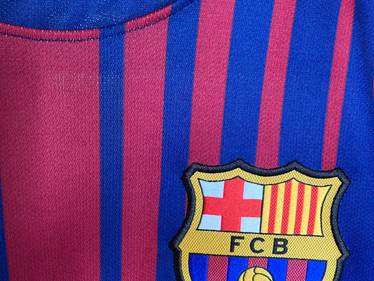 Billede 2 - FCB fodboldtrøje Messi str L