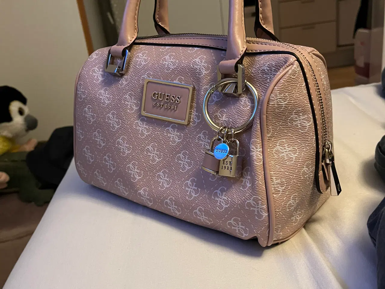 Billede 8 - Ægte Guess taske 