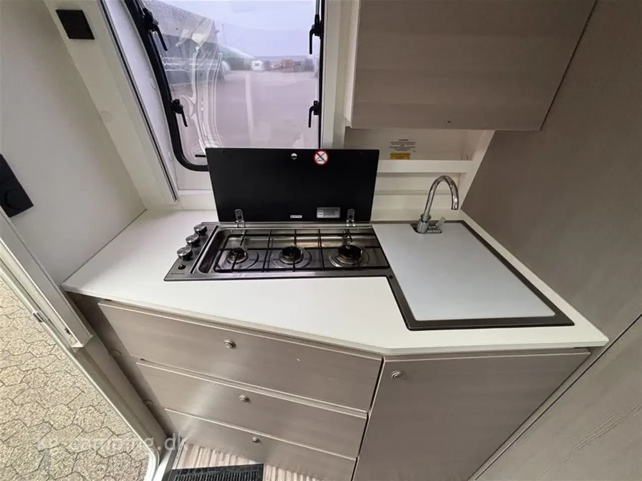 Billede 7 - 2014 - Adria Action 361 LH Kompakt og stilfuld campingvogn med lav totalvægt.