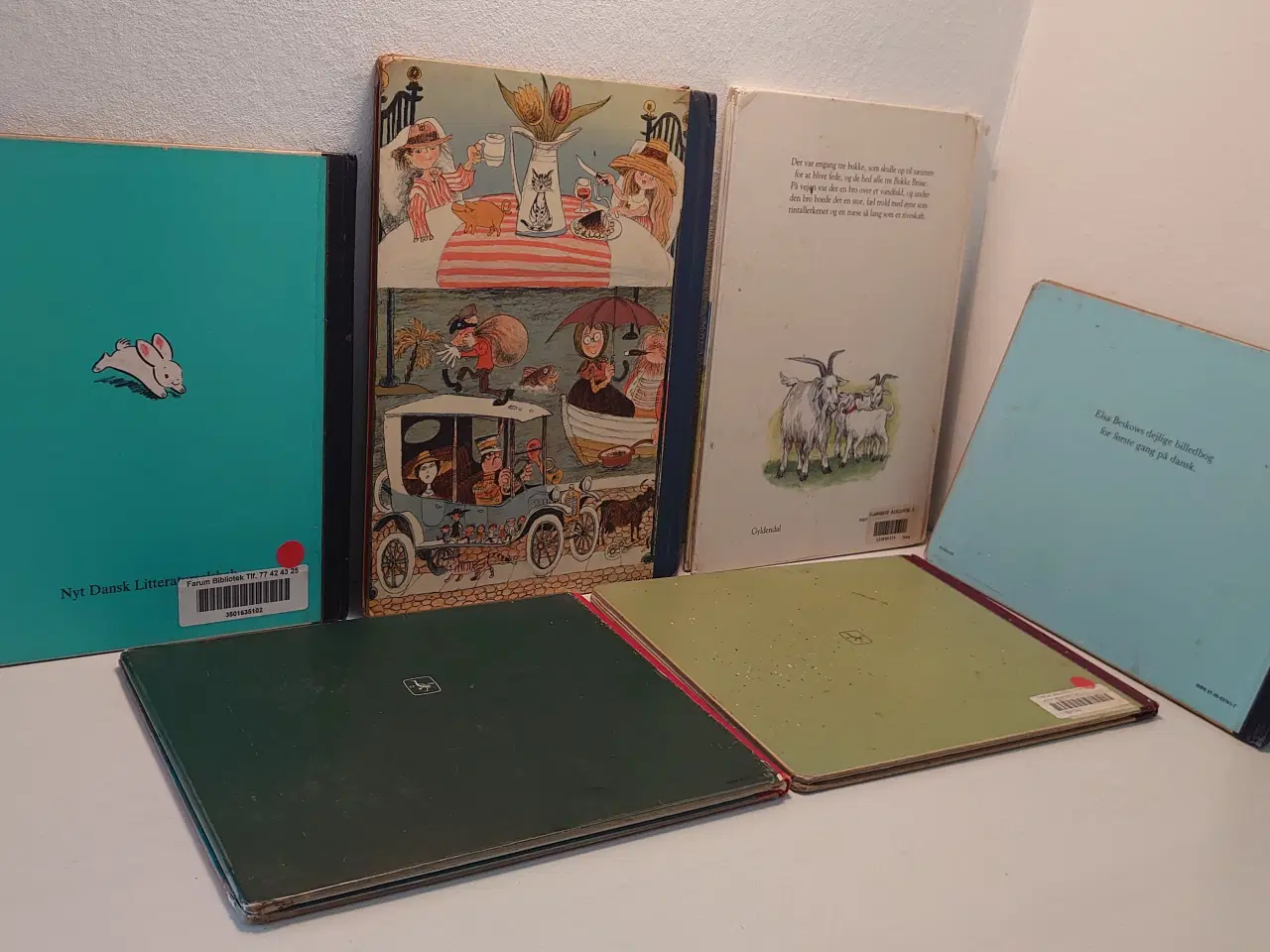 Billede 2 - 6 stk kvalitetsbørnebøger. Udgåede bibliotekseks.