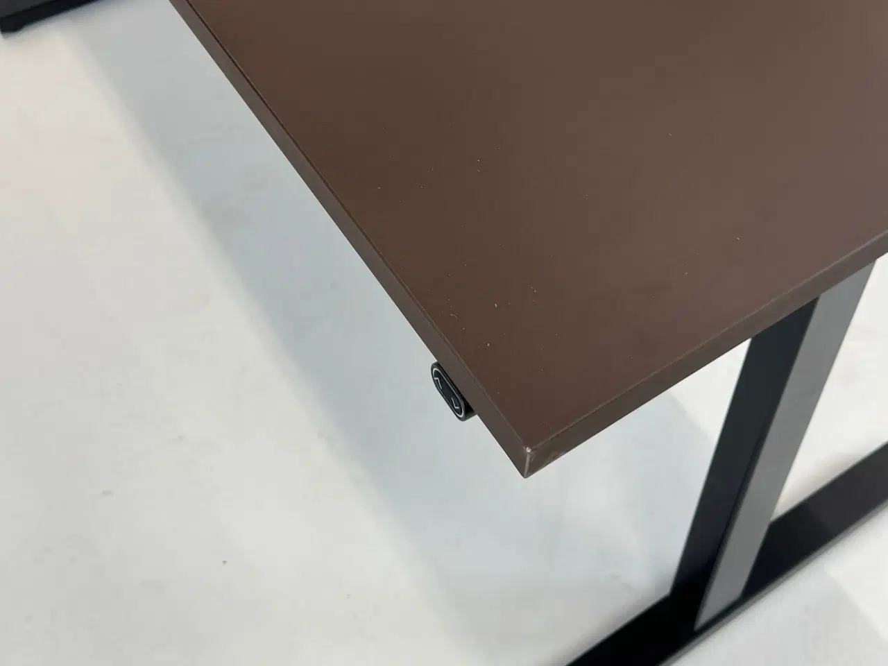 Billede 5 - 160x80 - Hæve/sænkebord - Linak