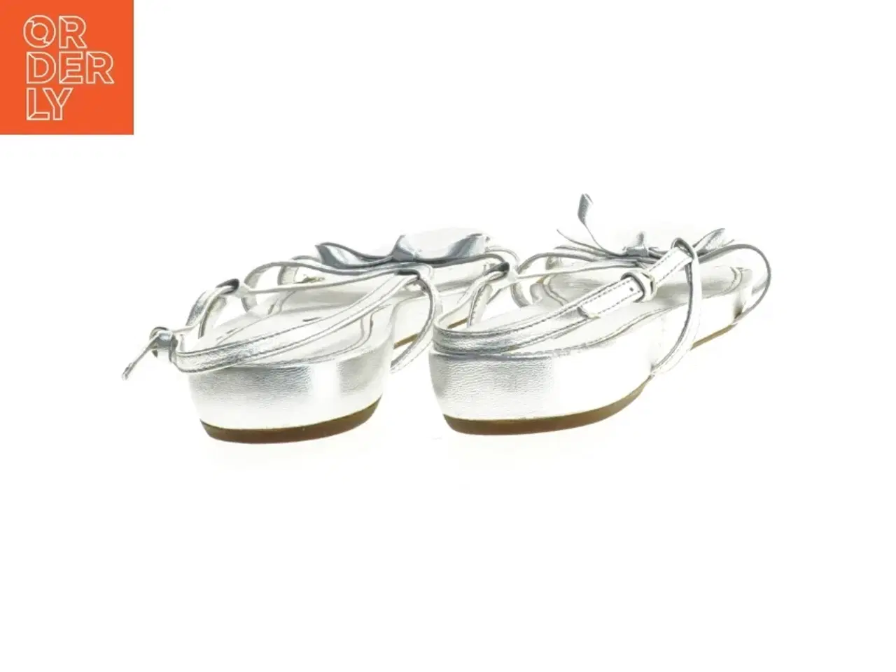 Billede 3 - Sølvfarvede damesandaler fra Ecco (str. 39)