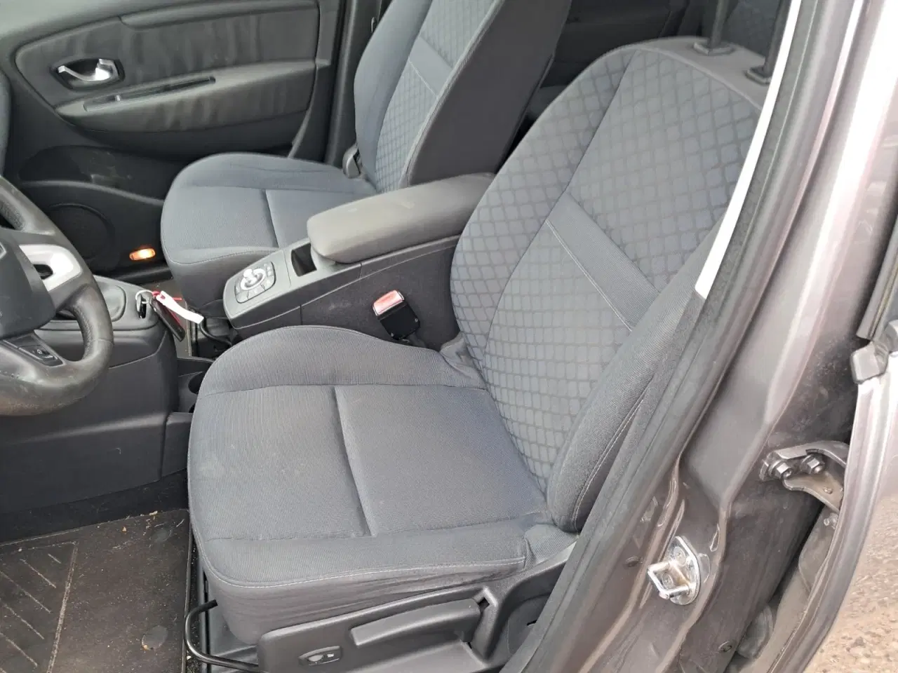 Billede 12 - Renault Grand Scenic III 1,9 dCi 130 Dynamique 7prs