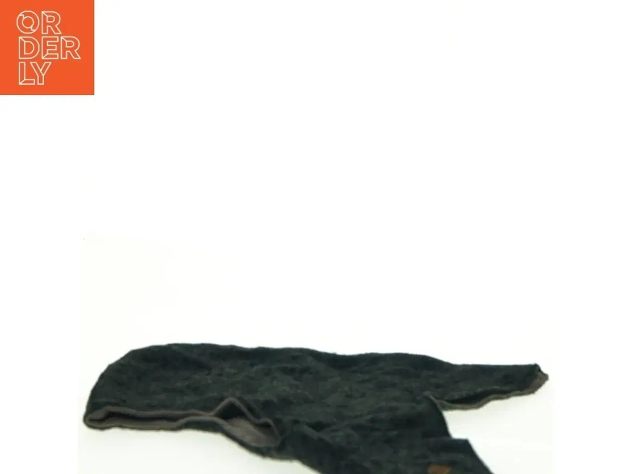 Billede 3 - Uldhue fra Melton (str. 5-6 år)