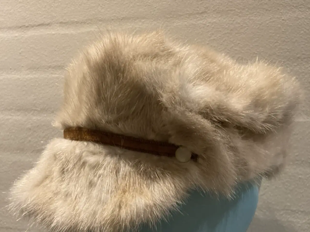 Billede 2 - Kasket / hat i ægte pels 
