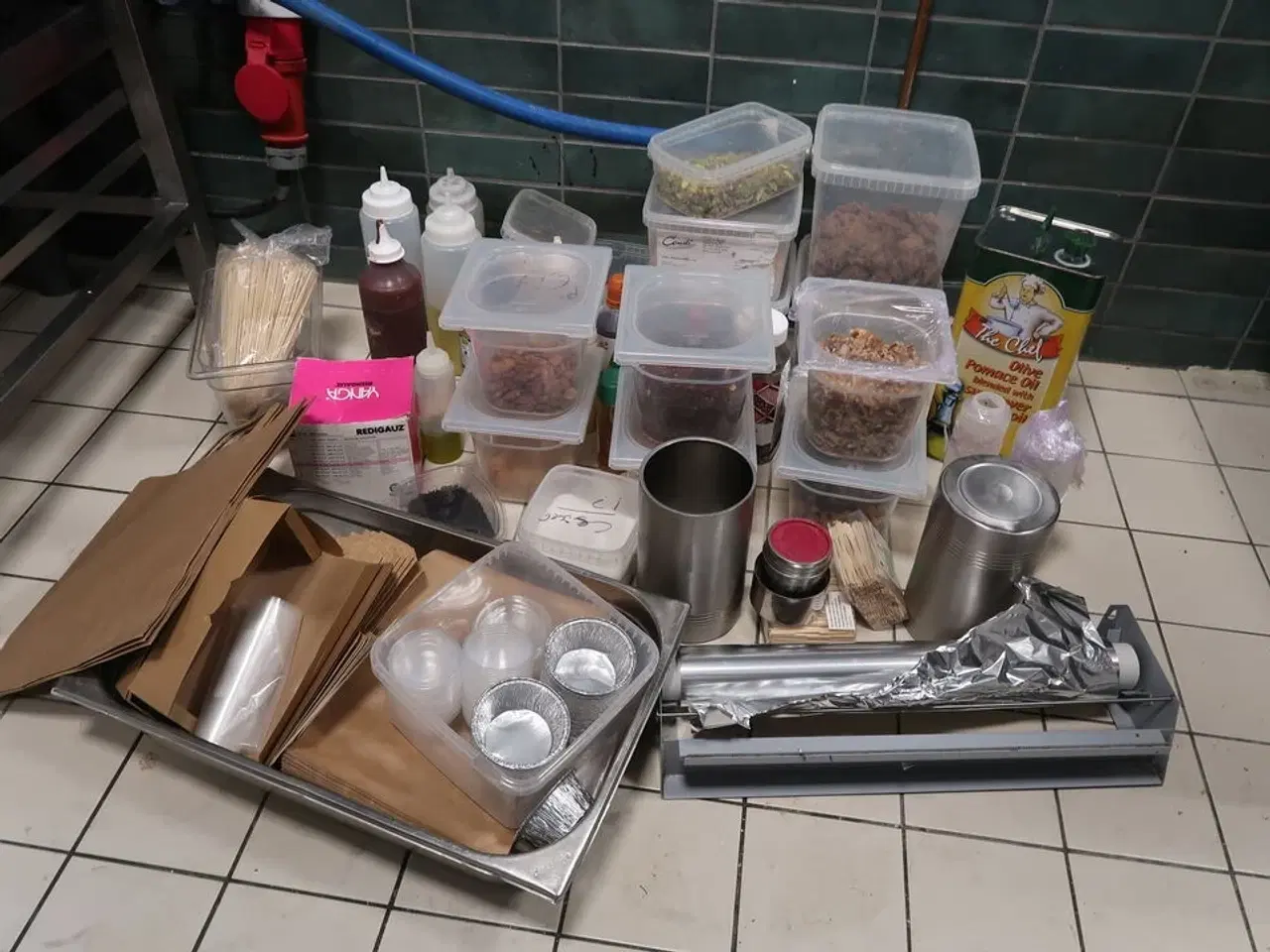 Billede 1 - Diverse madvarer mm.