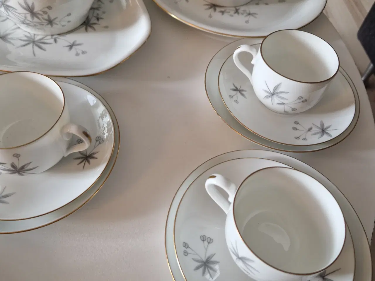 Billede 3 - Porcelæn, Stel fra B&G , Bing og Grøndahl