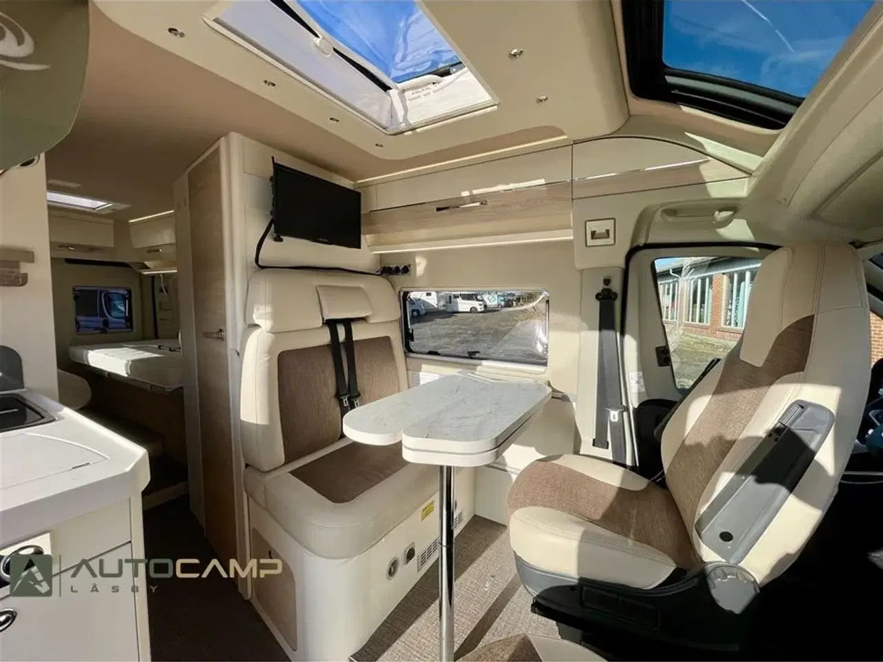 Billede 3 - 2023 - Euramobil V635 EB