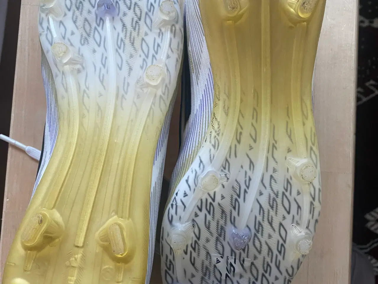 Billede 4 - Fodboldstøvler str 38