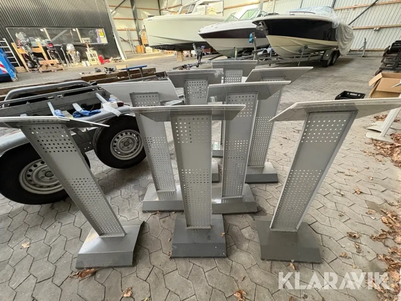 Billede 5 - Gulvstandere 8 styks