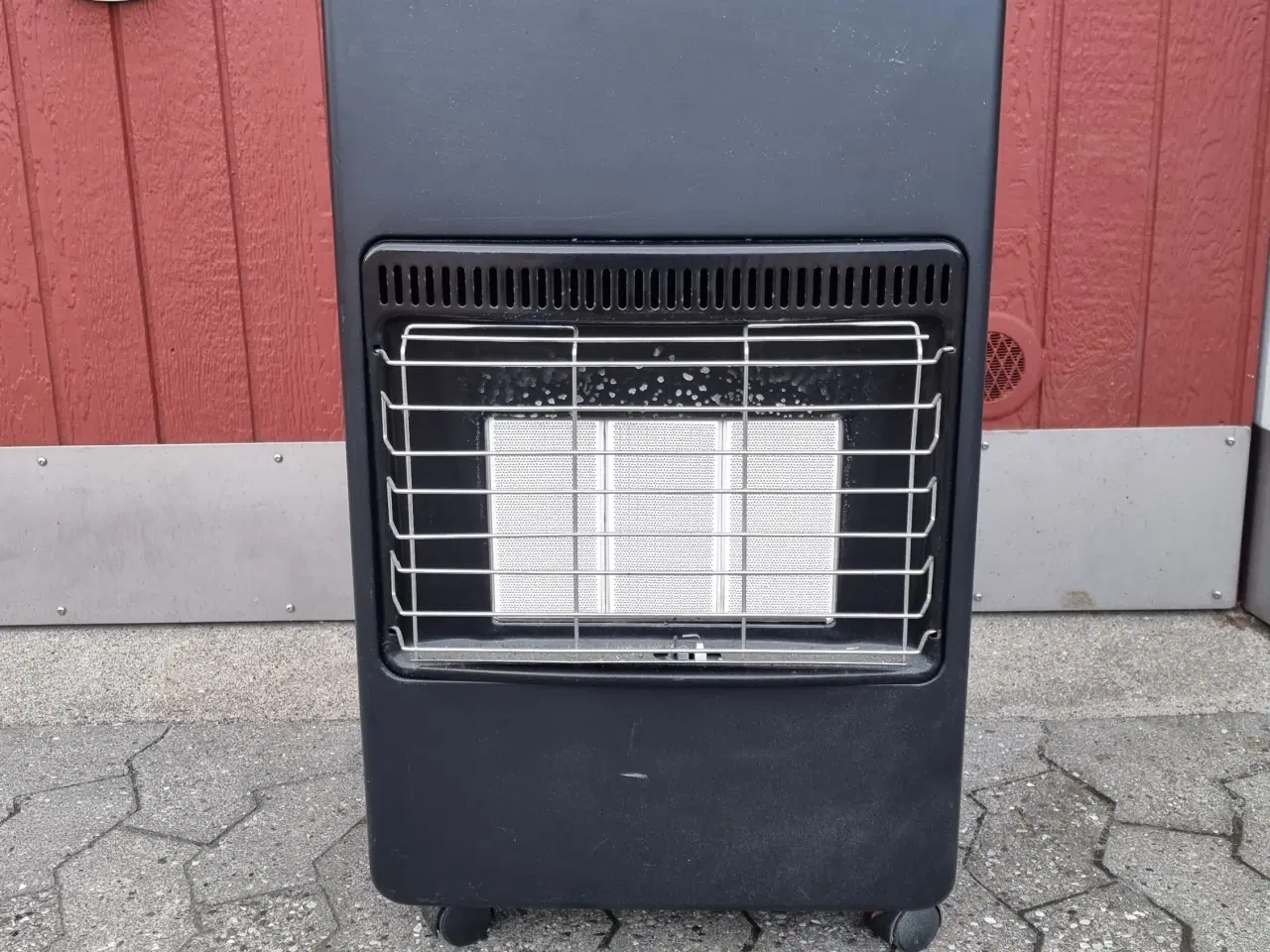 Billede 1 - Gasovn til 10 + 11kg gasflaske.