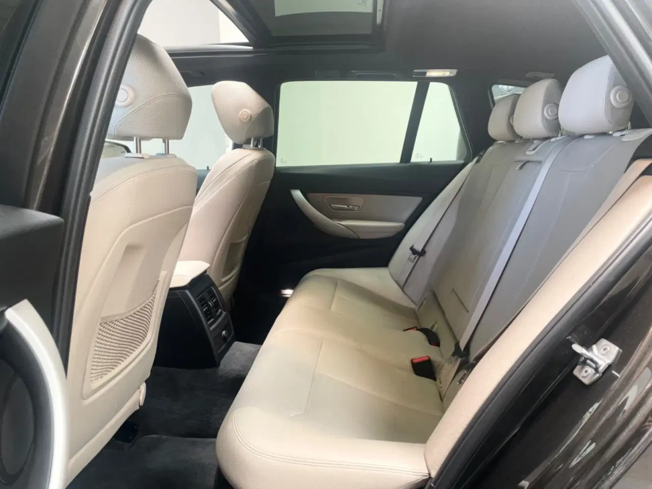 Billede 12 - BMW 320d 2,0 Touring aut.