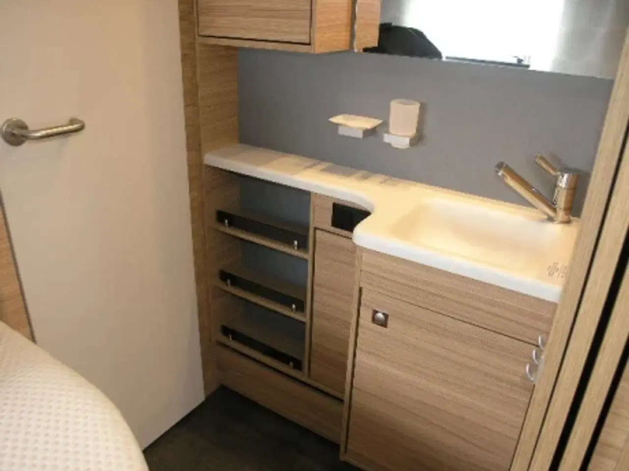 Billede 10 - Dethleffs Camper 560 FMK