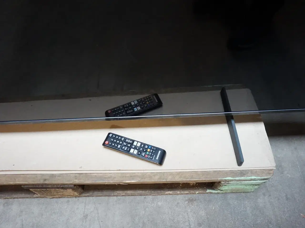 Billede 3 - Samsung 85" UHD TV TU85U7025FK LED TV