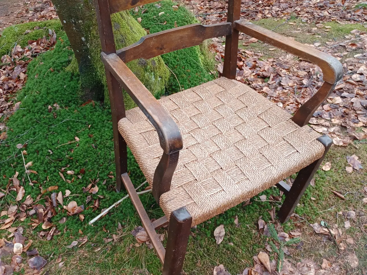 Billede 1 - fin fletstol. stabil og brugbar