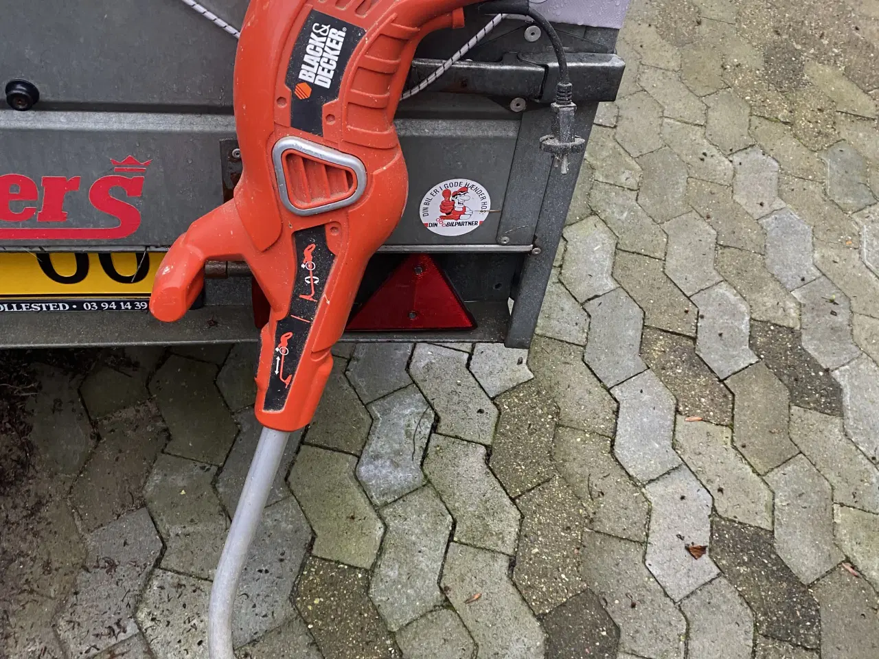 Billede 1 - Black and Decker buskrydder