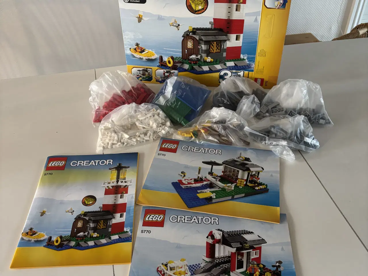 Billede 3 - 5770 LEGO Creator 3 in 1 .  fyrtårnsøen. 