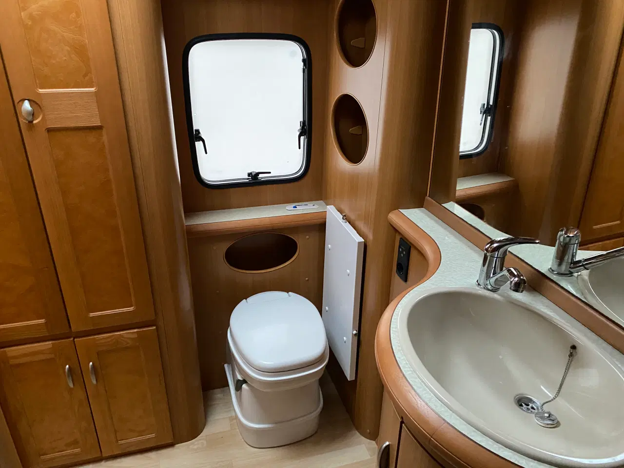 Billede 11 - Hobby 650 WFU ALDECENTRALVARME