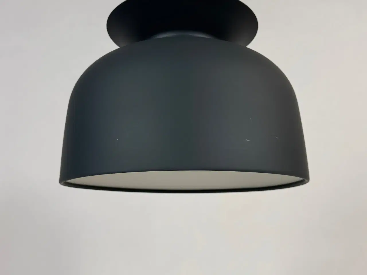 Billede 3 - GUBI Ronde Pendel Stor – Mørkegrå Ø40 cm