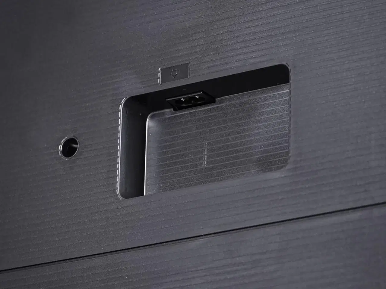 Billede 7 - 4K Smart TV Samsung 43" UE43U8072FU (2025) – sort