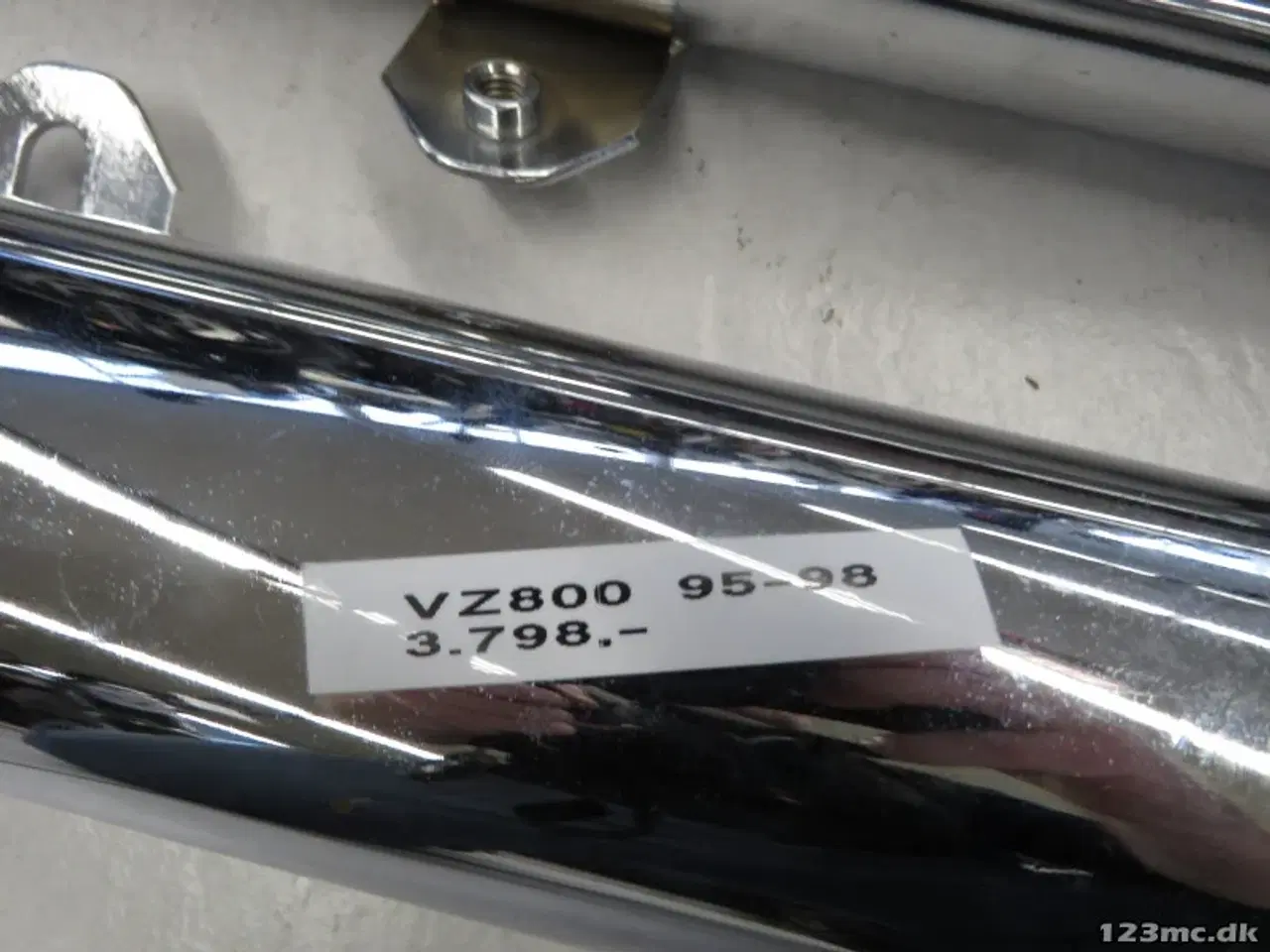 Billede 4 - Udstødning Suzuki VZ800 95-98