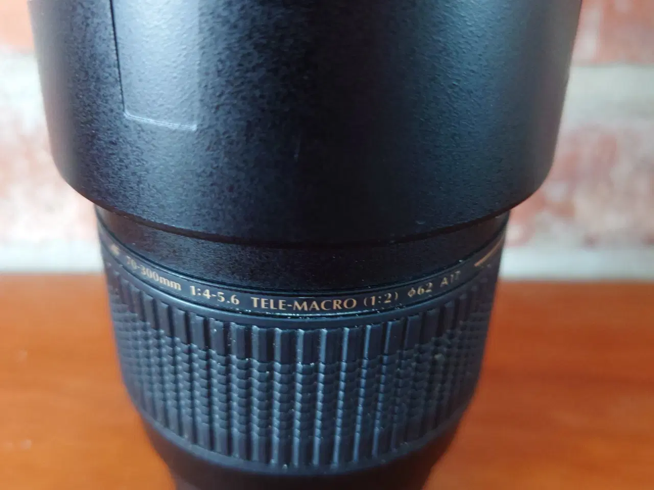 Billede 2 - 70-300mm F4-5.6 Di LD Macro 1:2 til Sony A-mount