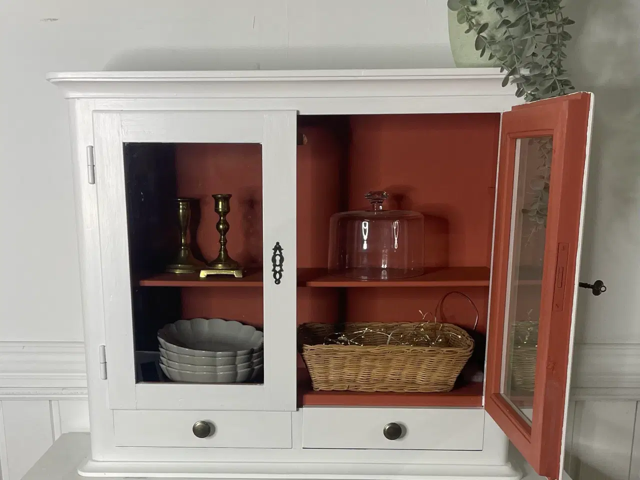 Billede 1 - Gammelt vitrineskab