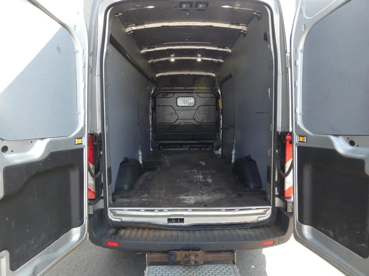 Billede 8 - Ford Transit 350 L3H2 2,0 TDCi Trend 170HK Van 6g