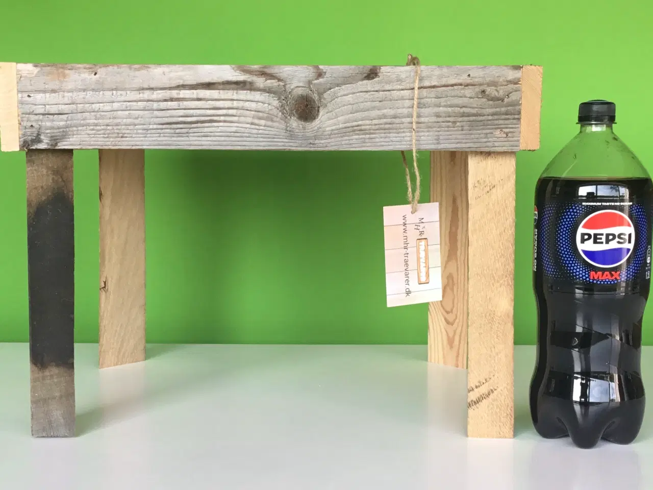 Billede 9 - Bord af genbrugstræ fyr - sidebord