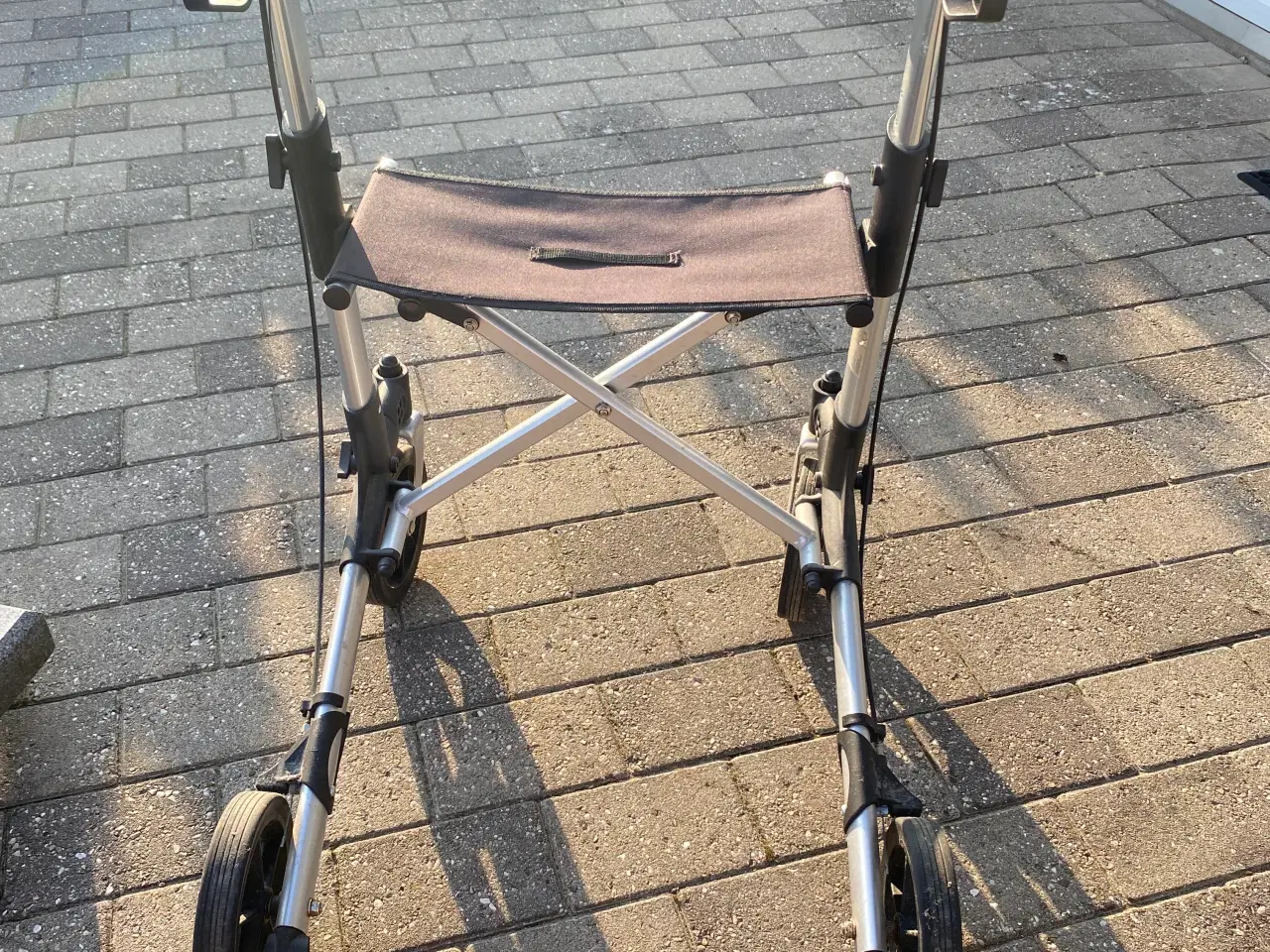 Billede 3 - Rollator 