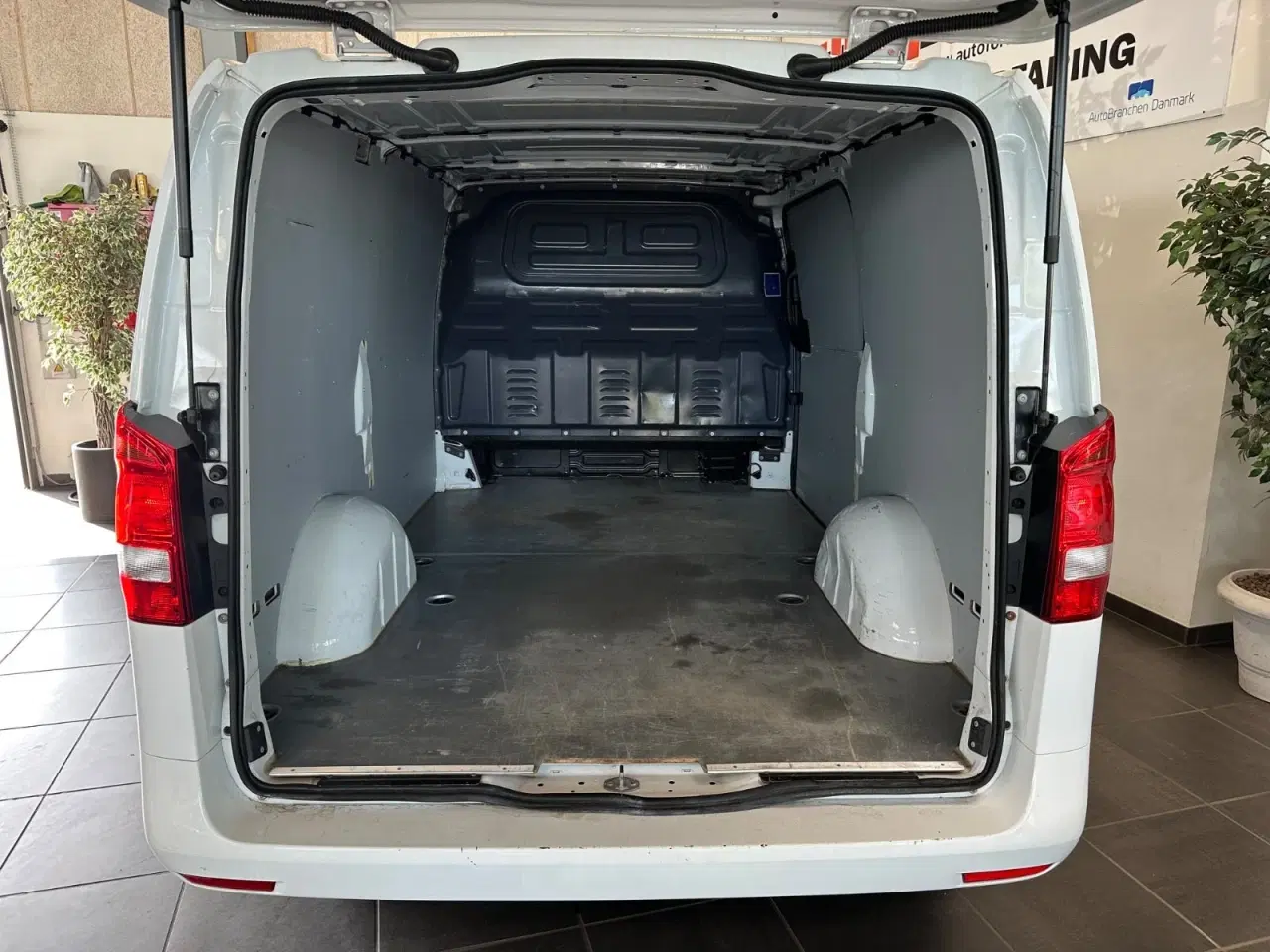 Billede 15 - Mercedes Vito 114 2,0 CDi Kassevogn aut. L RWD