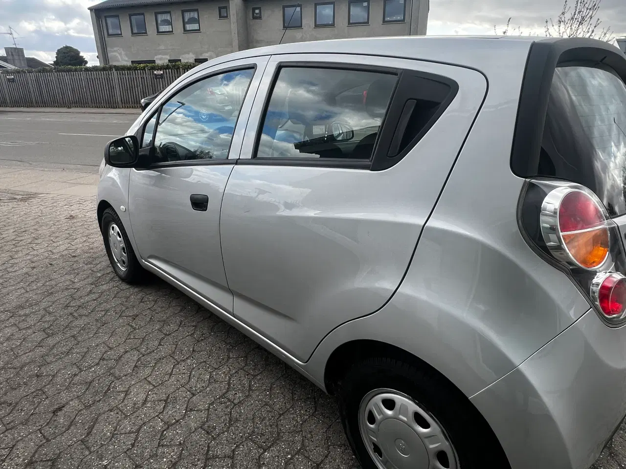 Billede 3 - En fint bil 