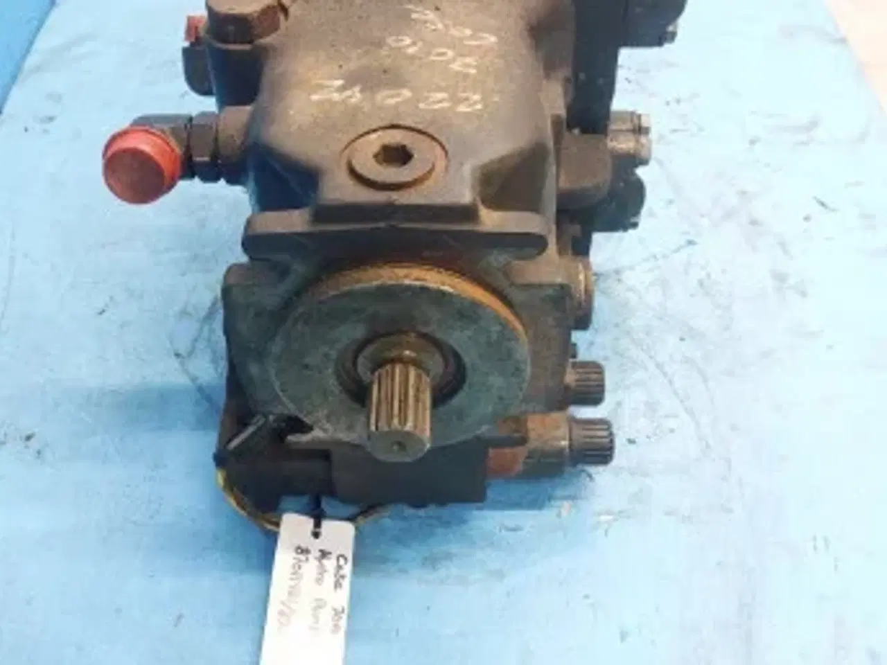 Billede 2 - Case 7010 Hydrostat pumpe 87011461