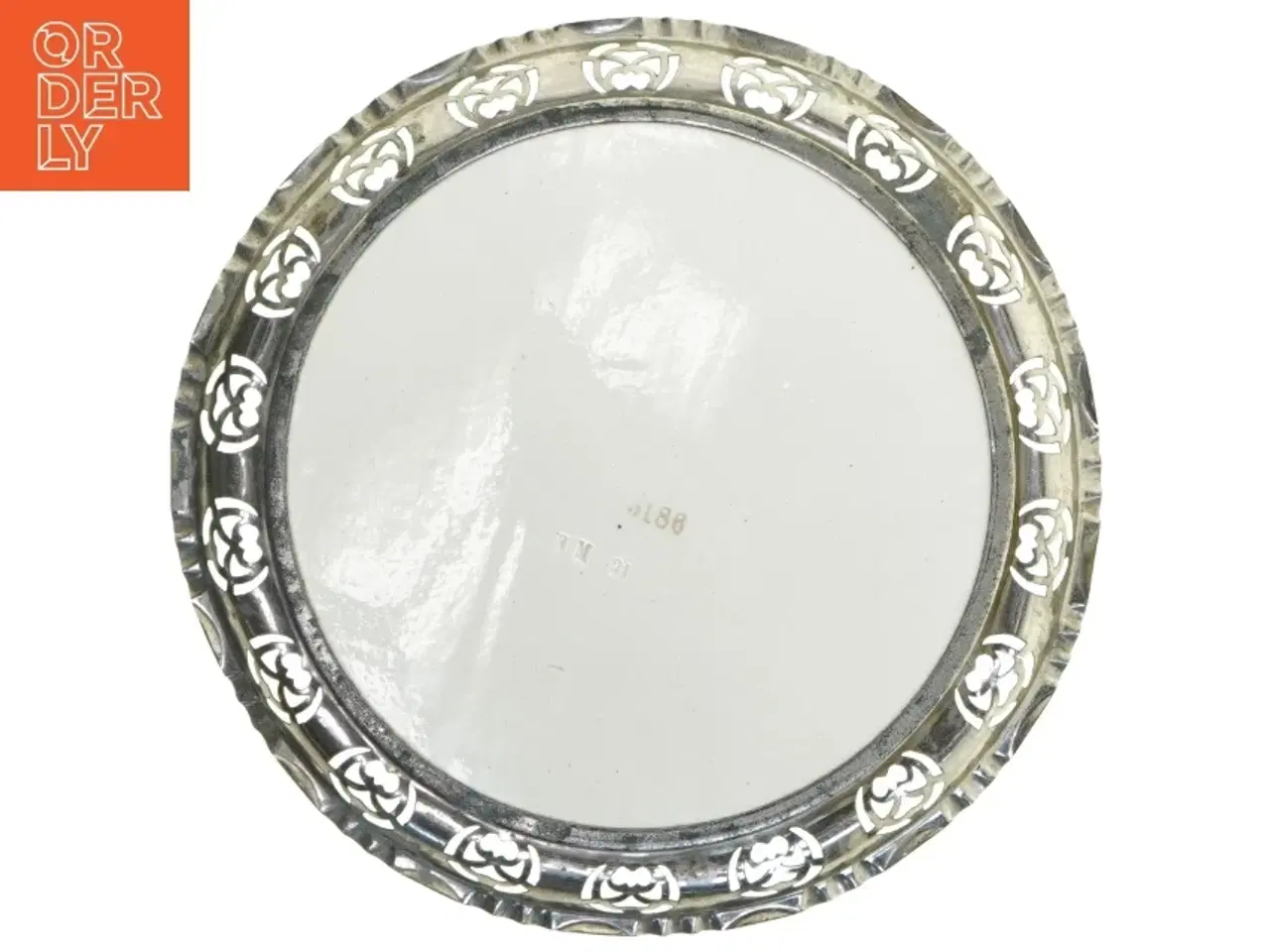 Billede 2 - Rundt fad med blomsterdesign (str. Ø 26,5 cm)