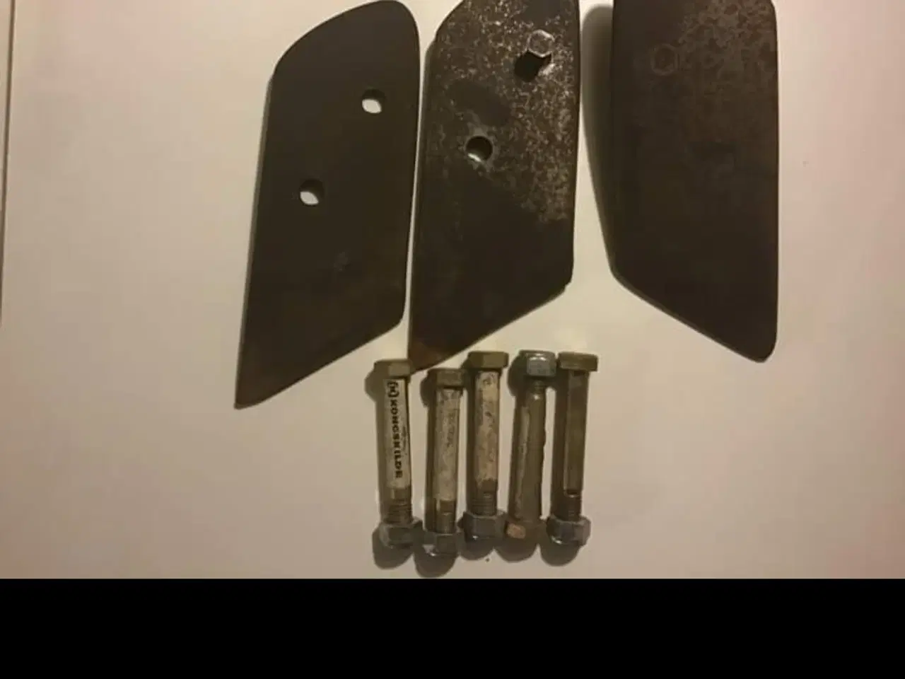 Billede 7 - Diverse maskiner. Plov dele. Minigraraver skov