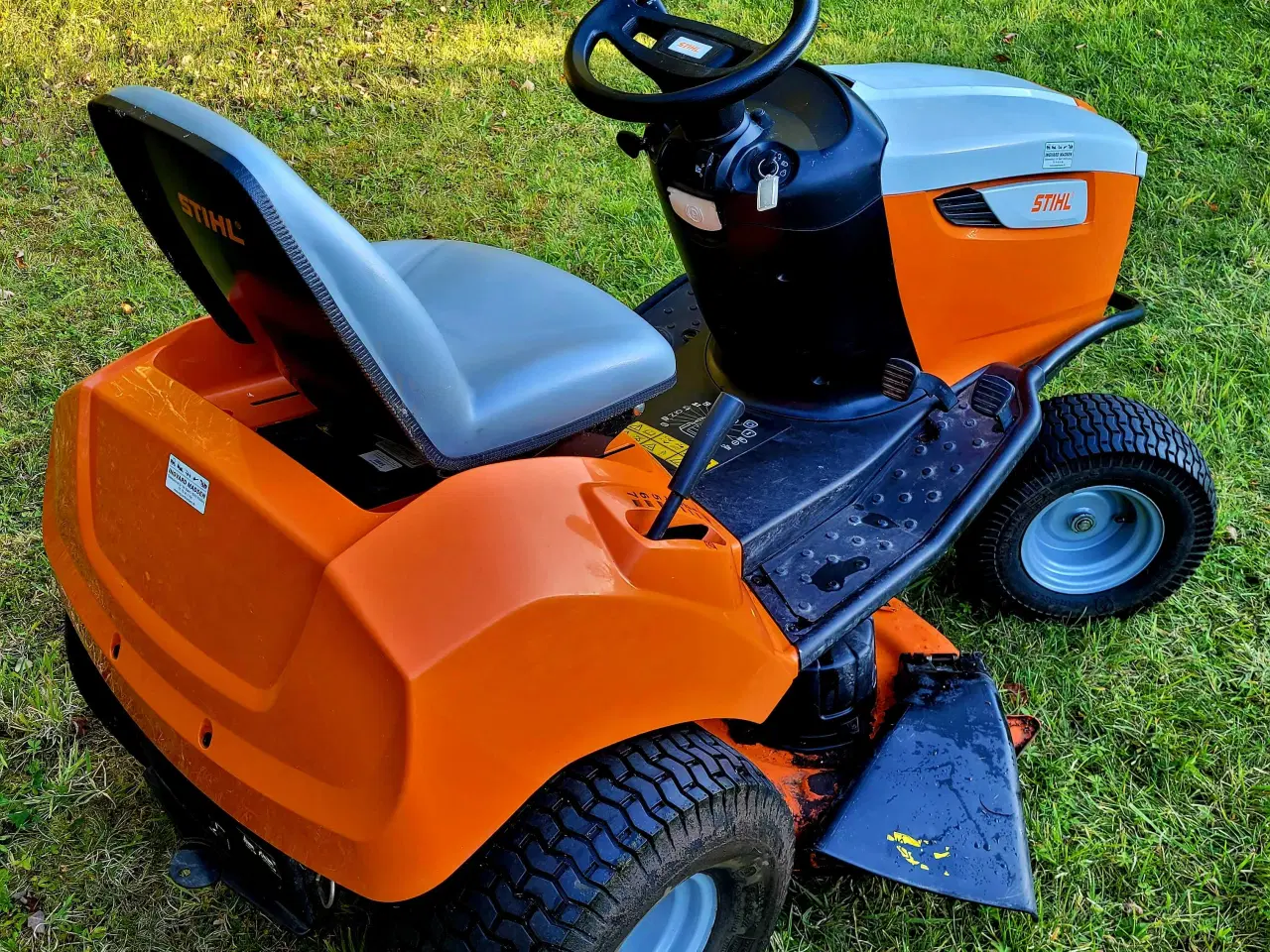 Billede 4 - Flot Stihl RT 4112 SZ havetraktor