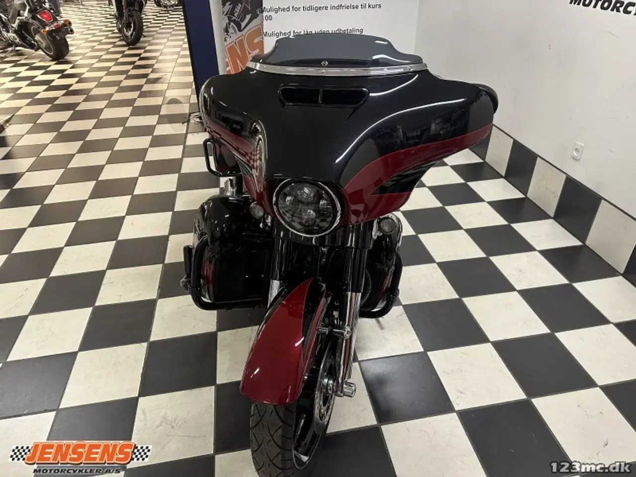 Billede 8 - Harley-Davidson FLHXSE CVO Street Glide pf4