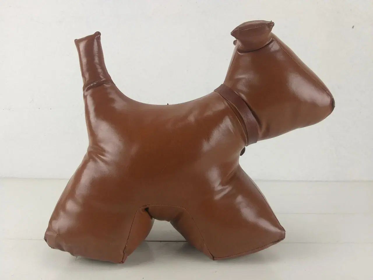 Billede 3 - Dørstopper hund - Monica Richards of London