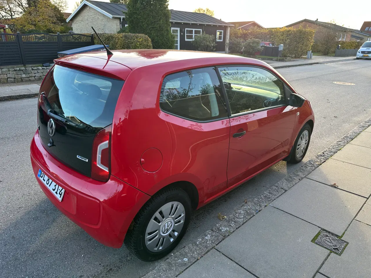 Billede 4 - VW UP 1,0 benzin 24,4L 2015 ..syn 2027