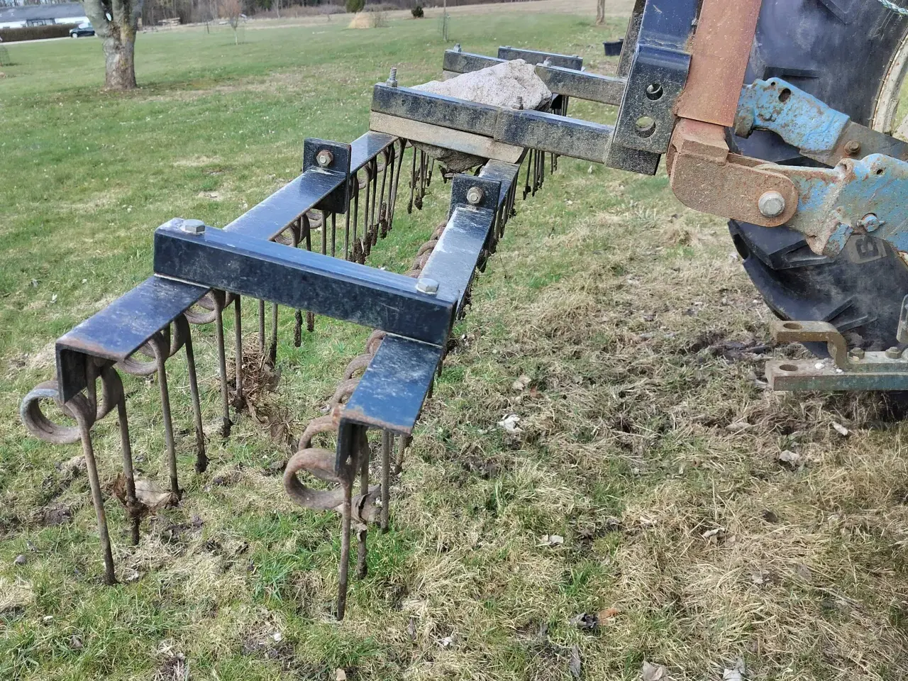 Billede 1 - Traktorrive med a ramme 