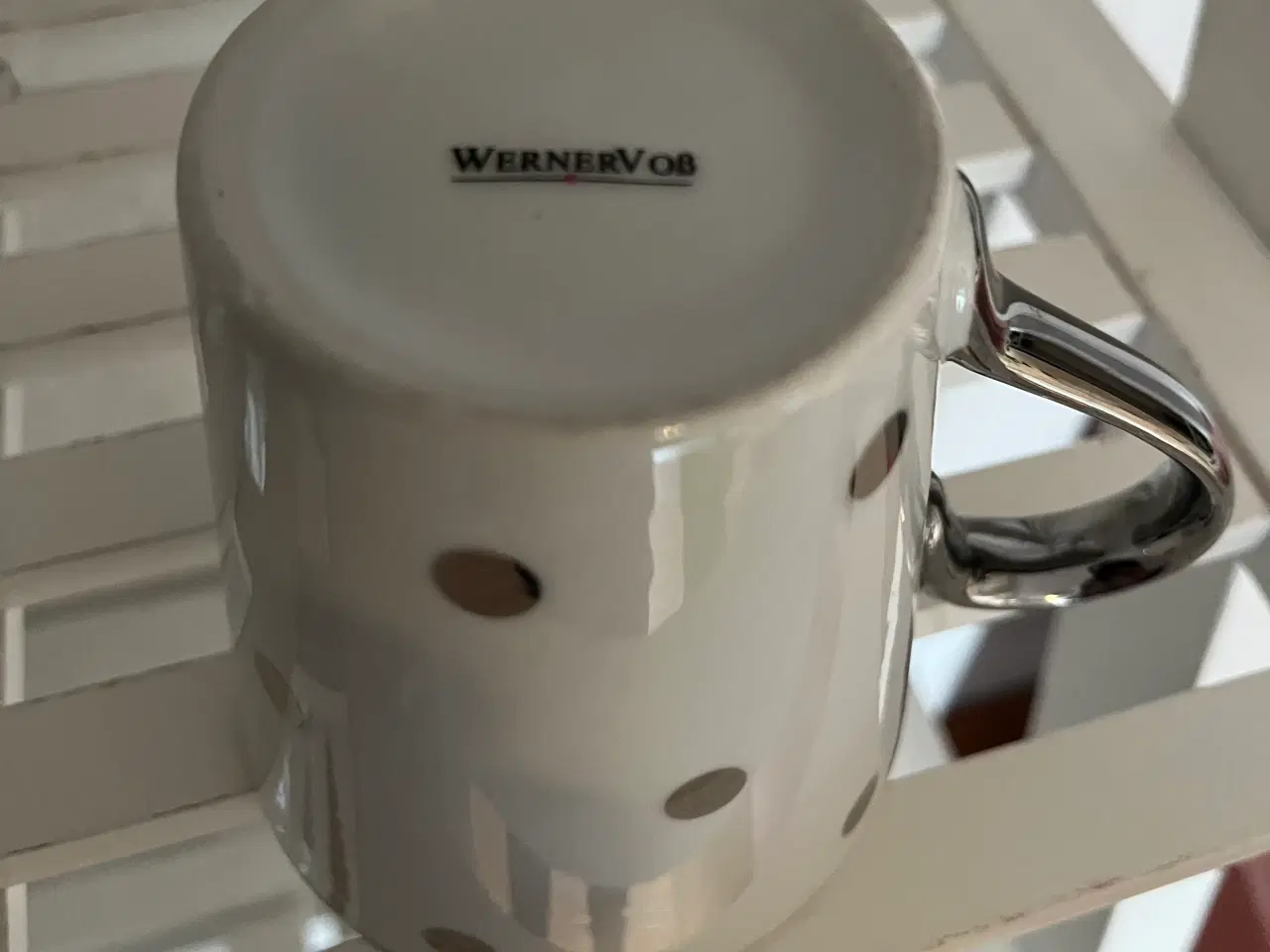 Billede 2 - Hip Grey Dots-kop med skinnende prikker og hank