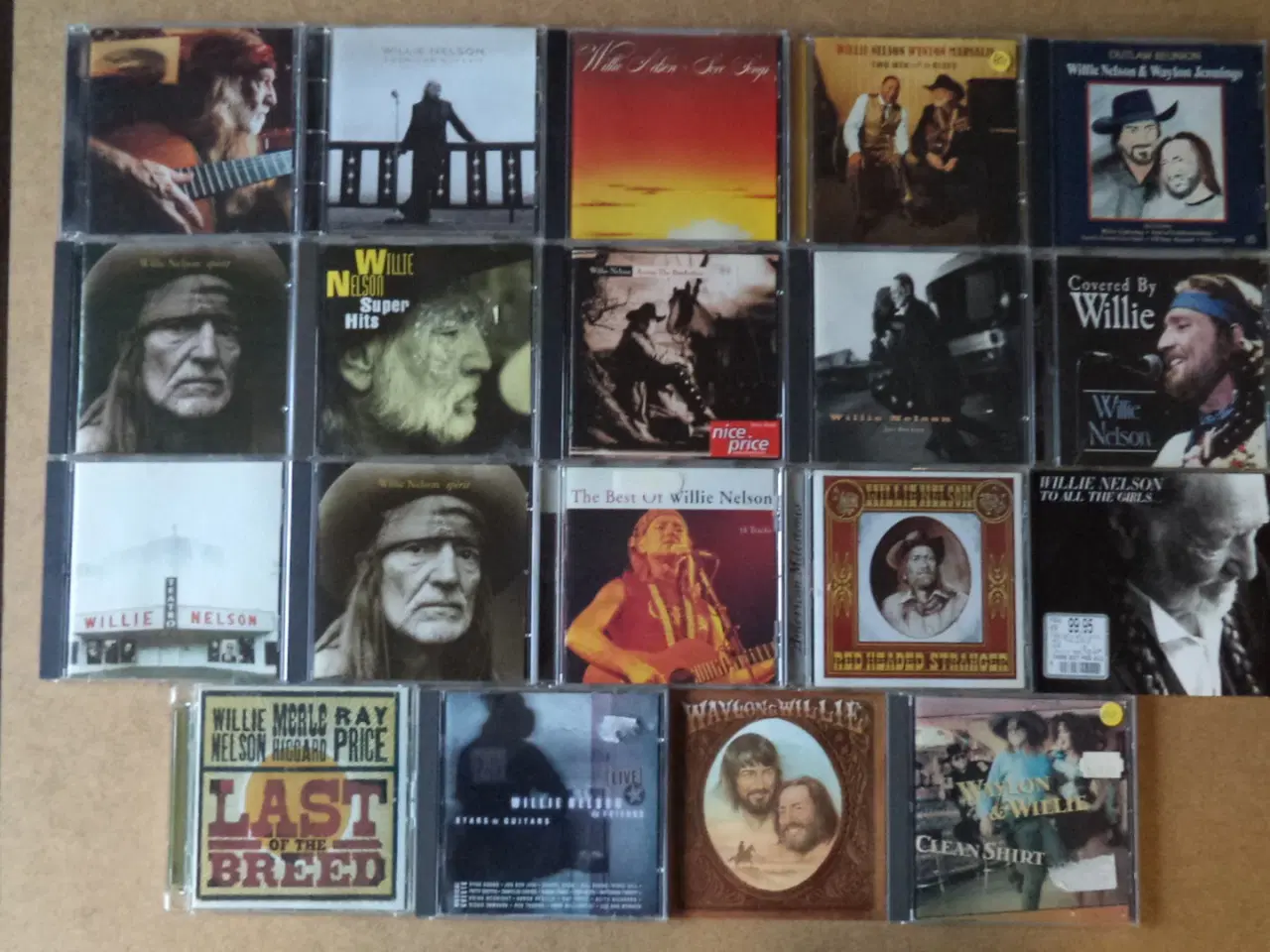 Billede 1 - .WILLIE  NELSON  CDer sælges stykvis Velholdte ori