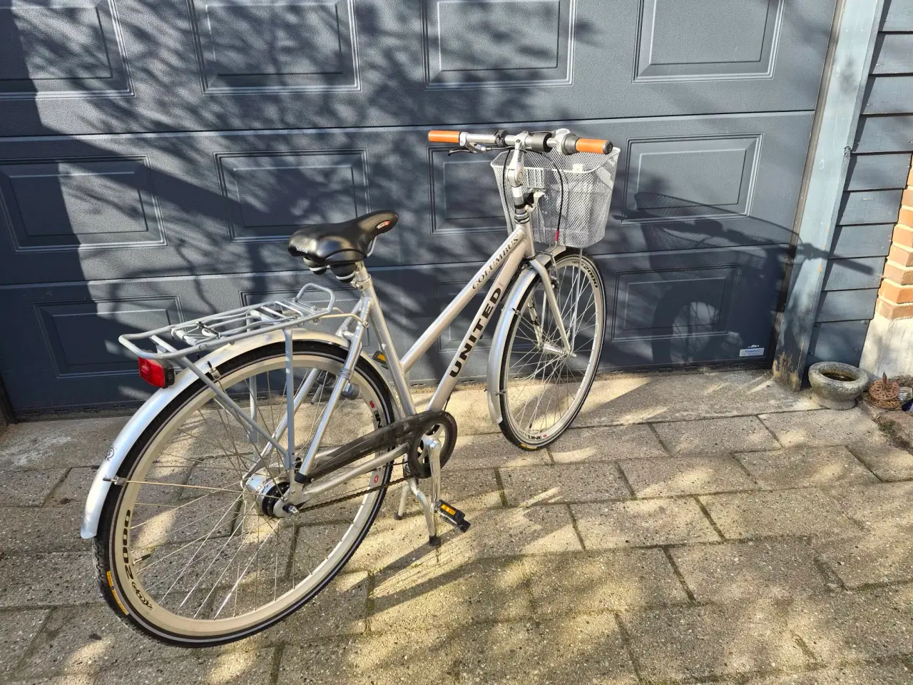 Billede 3 - Dame cykel m. 28" hjul. Ualmindelig velholdt.
