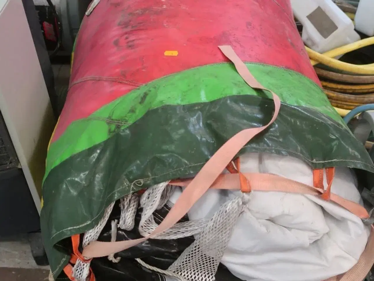 Billede 2 - Støvkabine/væg