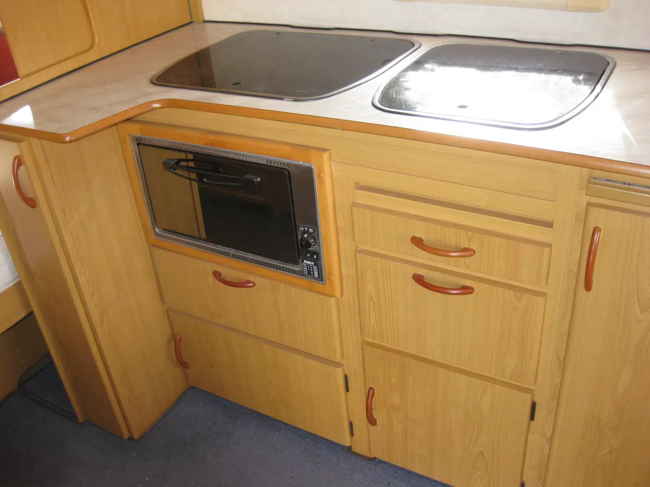 Billede 5 - Kabe campingvogn  2001  m plader  sælges 