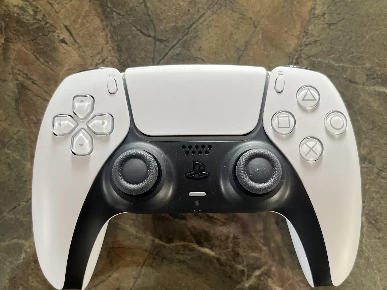 Billede 5 - PlayStation 5 Pro 2TB sælges – næsten som ny